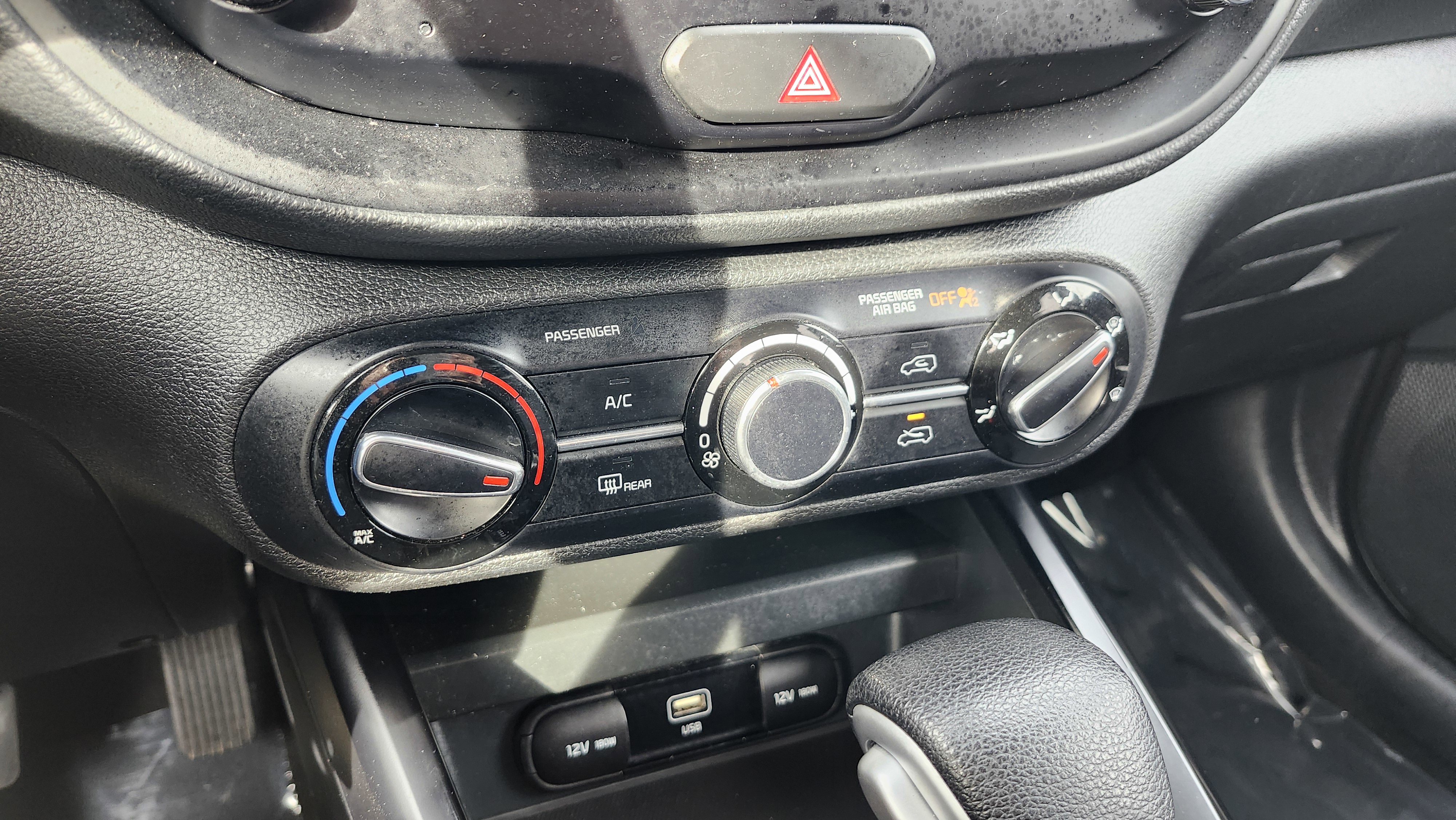 Used 2023 Kia Soul LX w/ Option Group 015 image 28