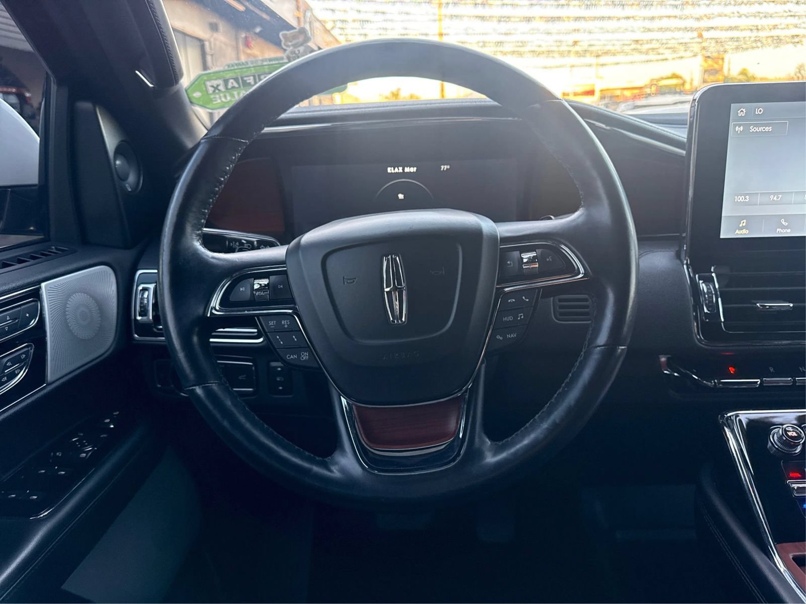 Used 2021 Lincoln Navigator Reserve AWD/4WD image 17