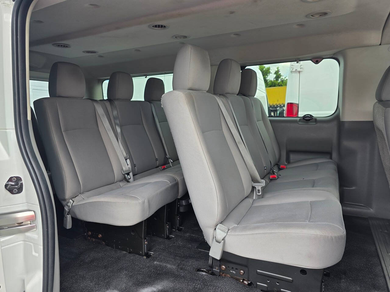 Used 2018 Nissan NV 3500 S RWD image 12
