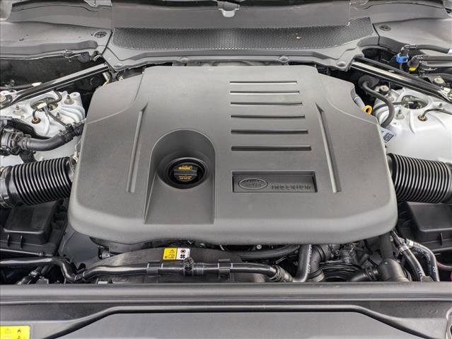 New 2026 Land Rover Discovery Limited Edition image 18