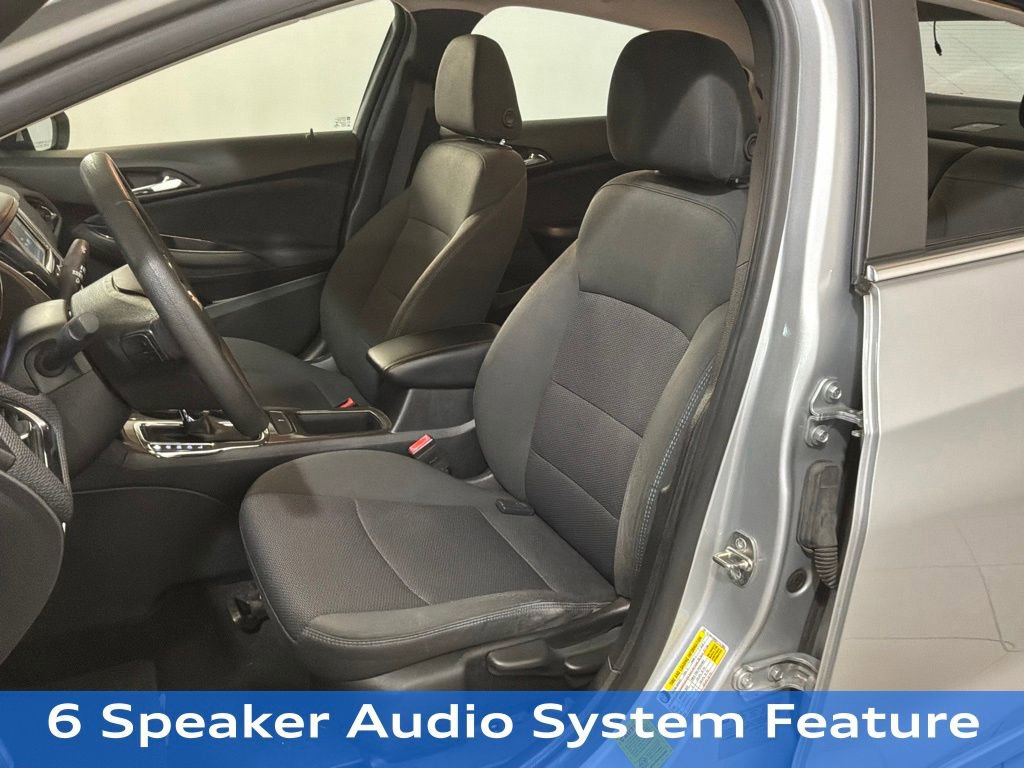 Used 2017 Chevrolet Cruze LT image 6
