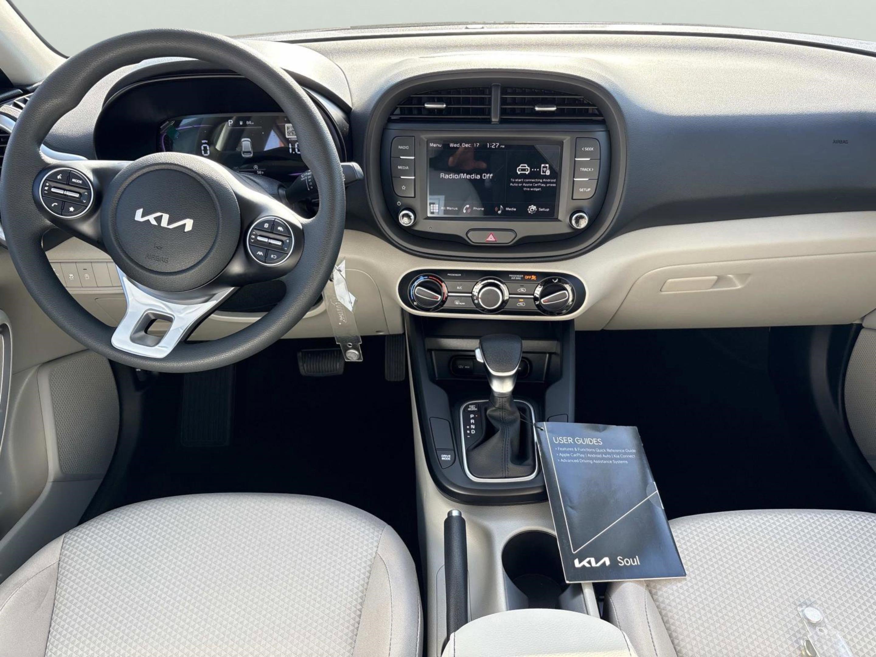 New 2025 Kia Soul LX w/ LX Technology Package image 15