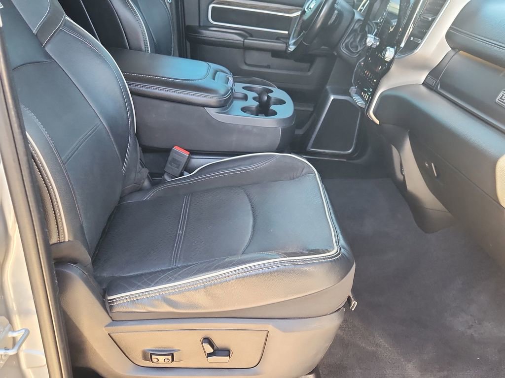 Used 2020 RAM 2500 Laramie AWD/4WD image 16