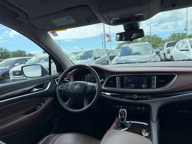 Used 2021 Buick Enclave Avenir w/ Avenir Technology Package image 24