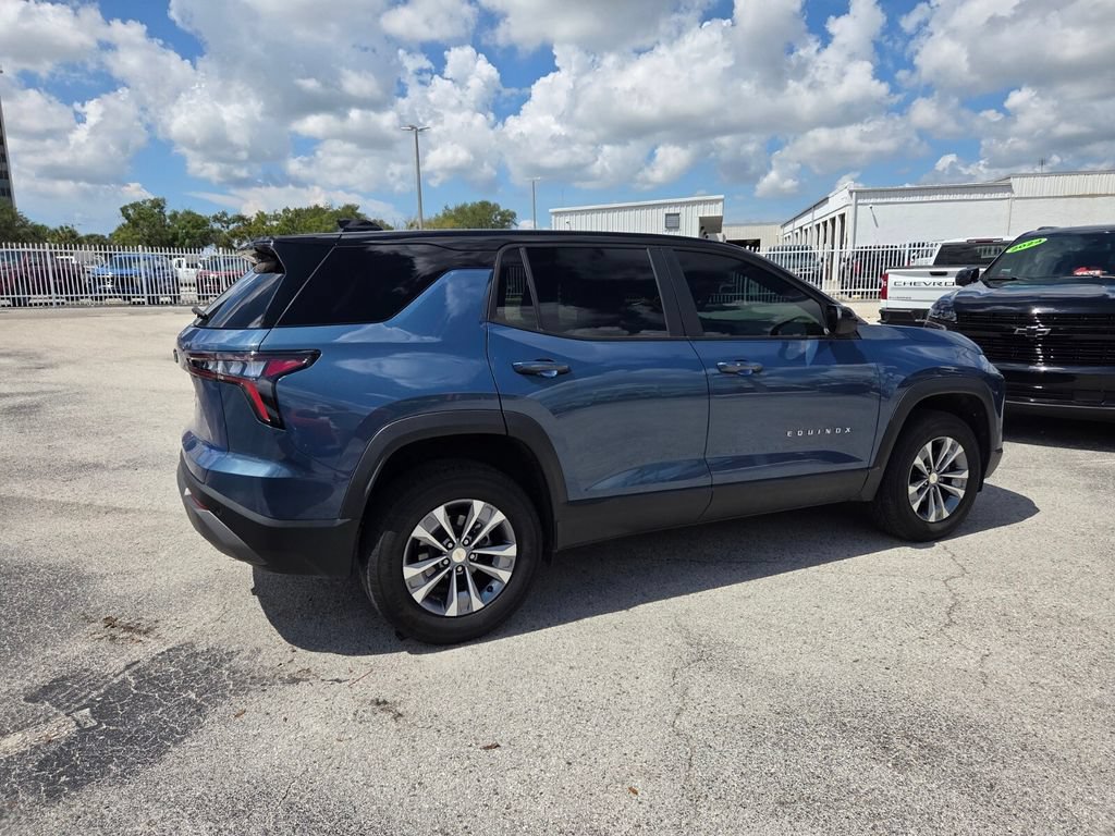 Used 2026 Chevrolet Equinox LT w/ Convenience Package II FWD image 13