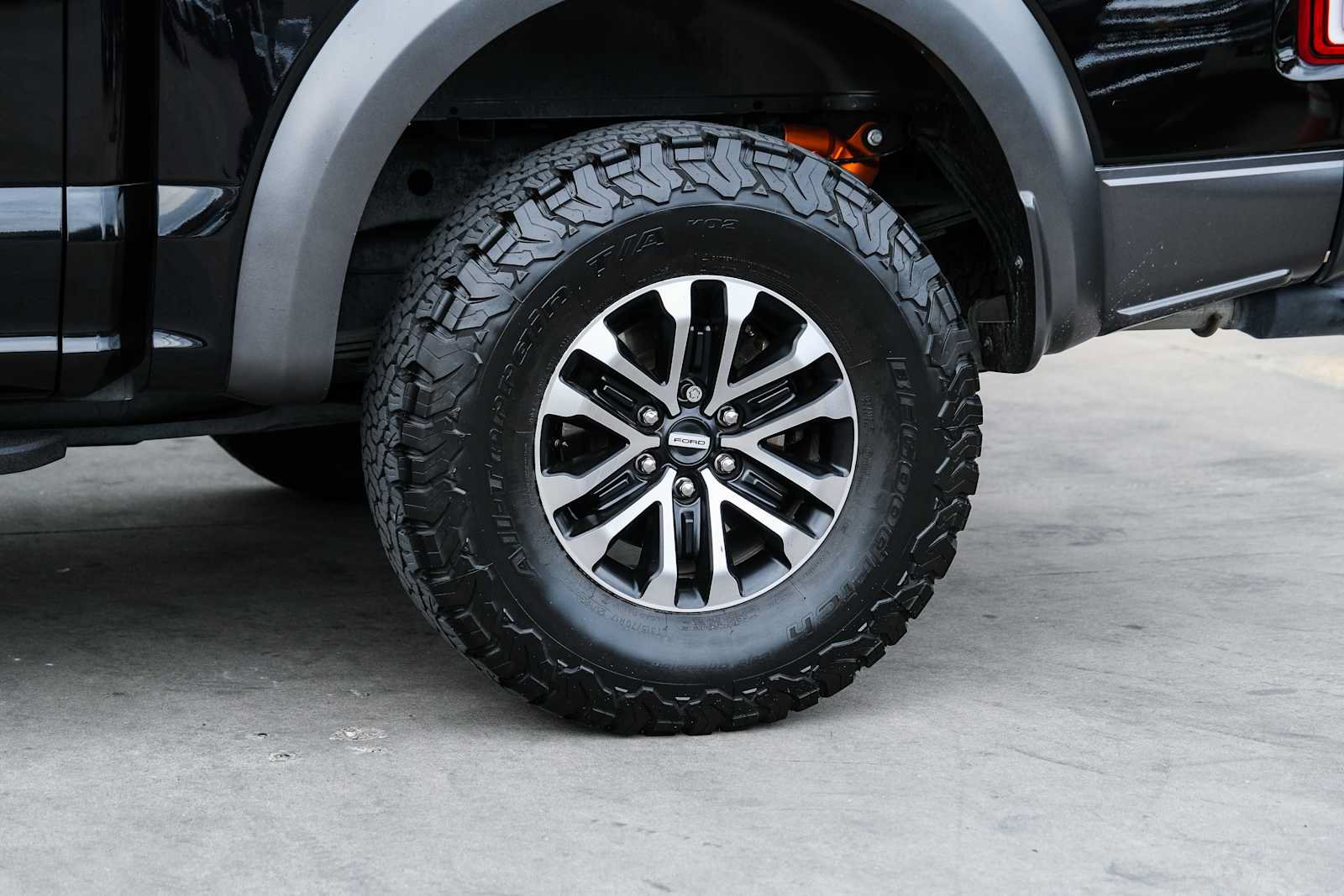 Used 2019 Ford F150 Raptor w/ Equipment Group 802A Luxury AWD/4WD image 20