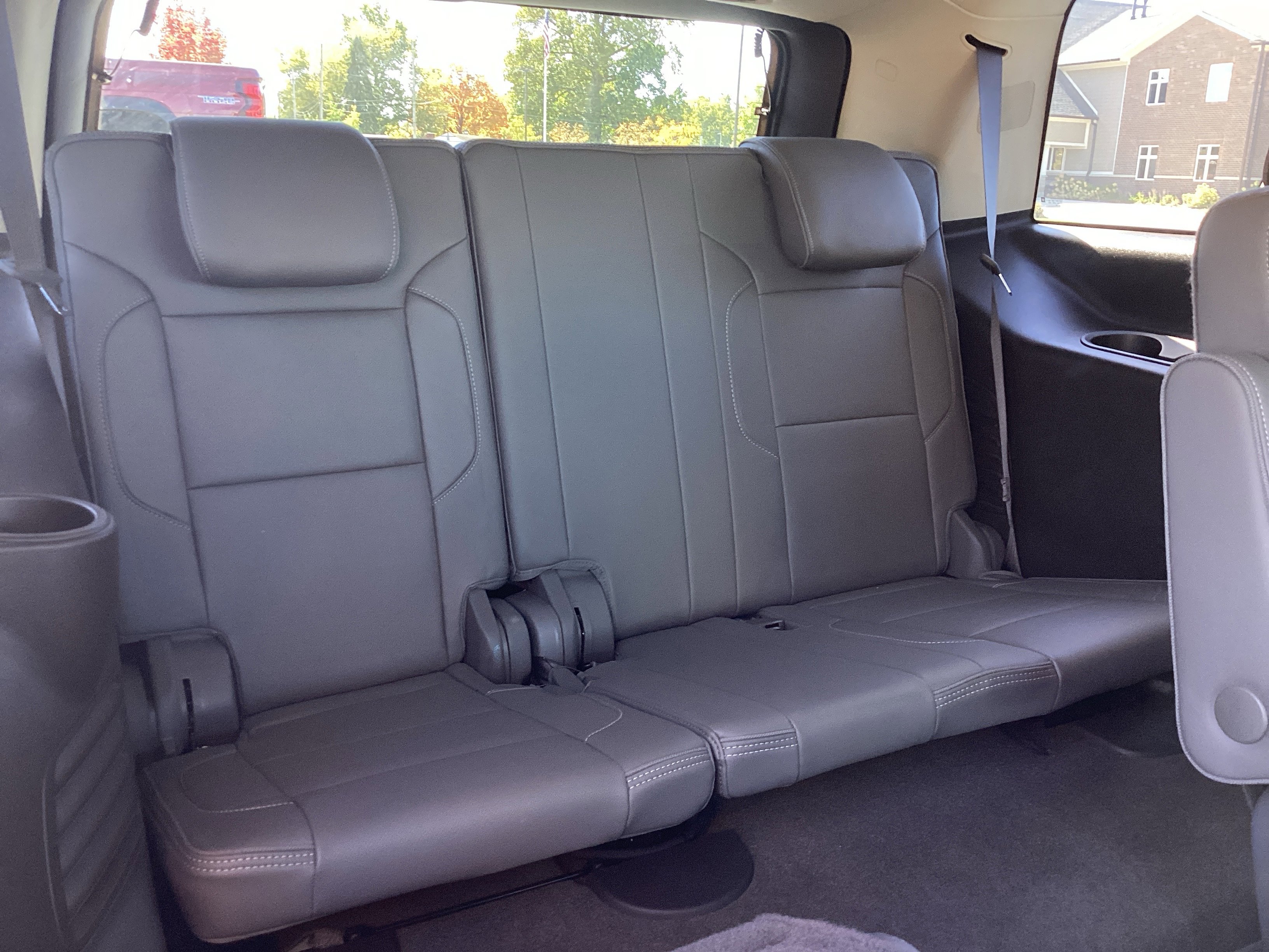 Used 2018 GMC Yukon Denali w/ Open Road Package image 35