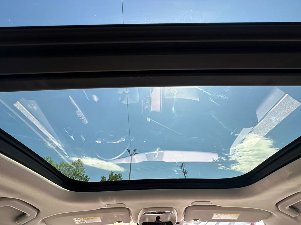 Used 2021 Volvo XC60 T5 Momentum image 27