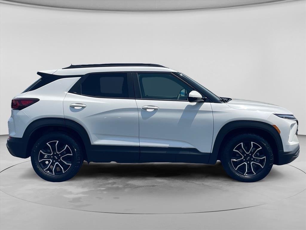 New 2026 Chevrolet TrailBlazer ACTIV w/ Convenience Package FWD image 8