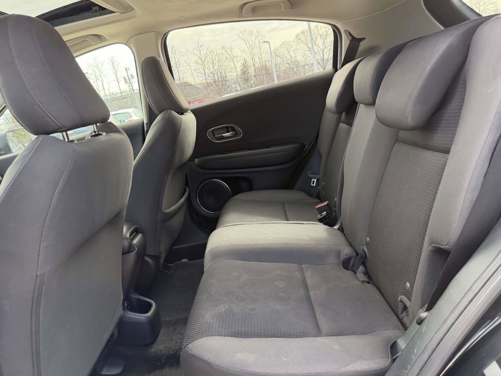 Used 2019 Honda HR-V EX image 9