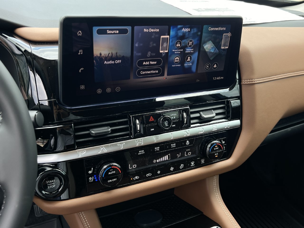New 2026 Nissan Pathfinder Platinum AWD/4WD image 10