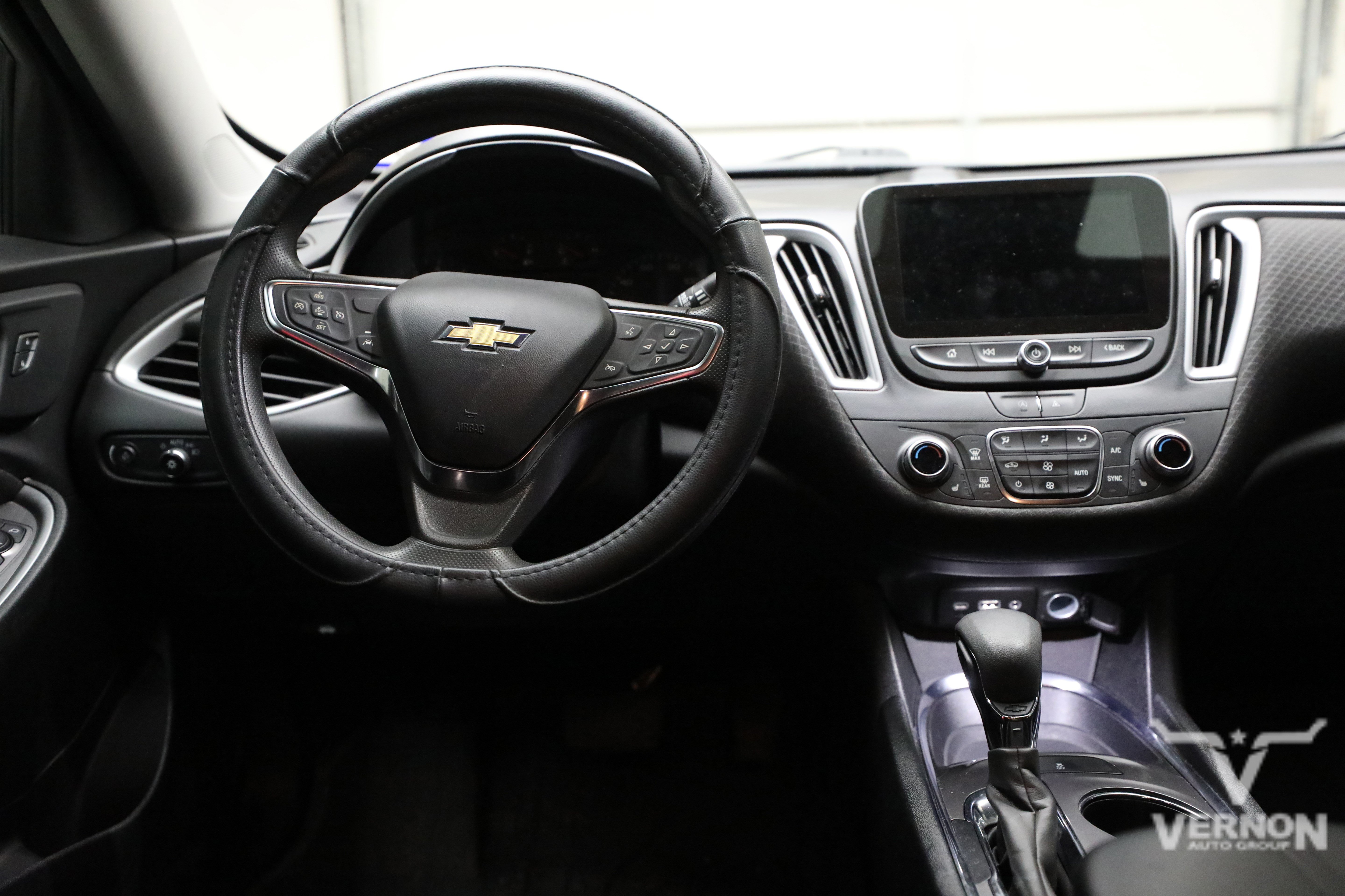 Used 2023 Chevrolet Malibu LT FWD image 8