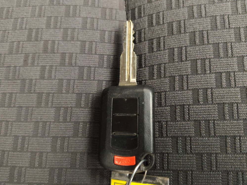 Used 2020 Mitsubishi Mirage ES image 32