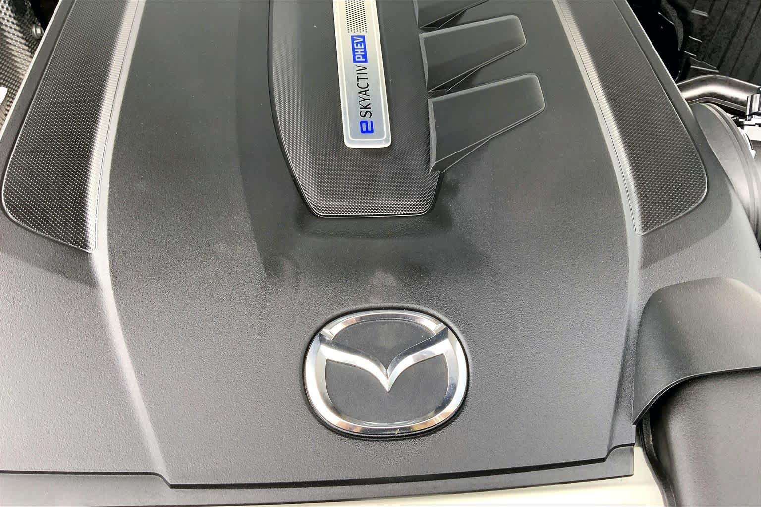 Certified 2025 MAZDA CX-70 Plug-In Hybrid w/ Premium Pkg AWD/4WD image 31