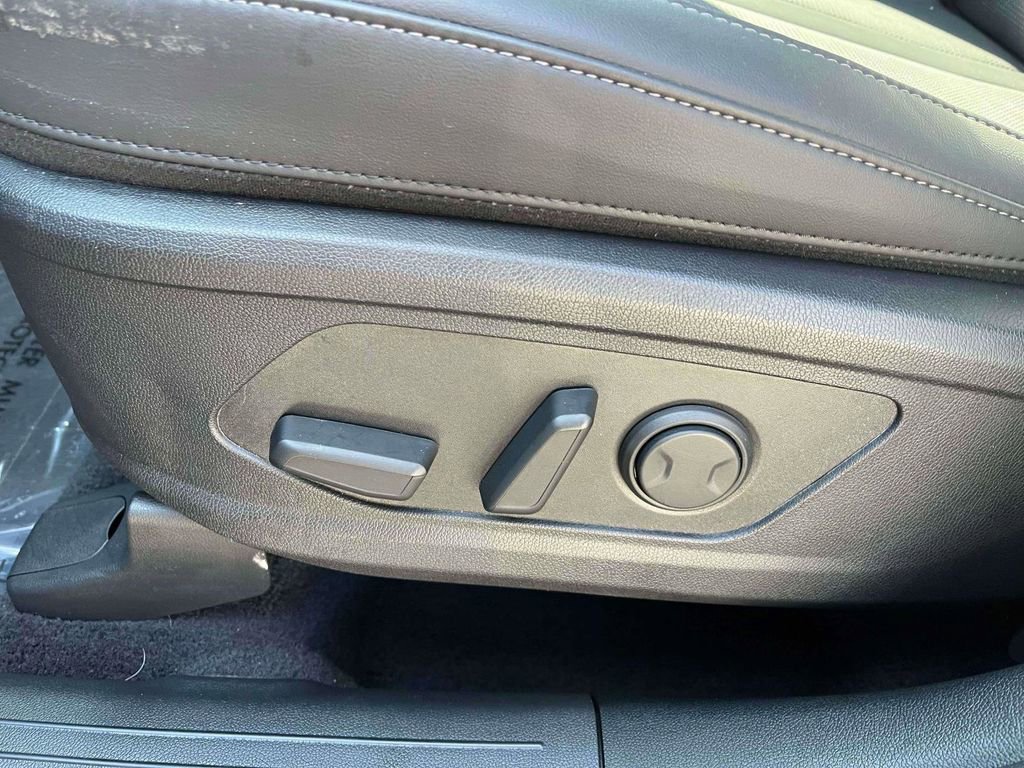 Used 2026 Kia Sorento S w/ S Panoramic Sunroof Package FWD image 16