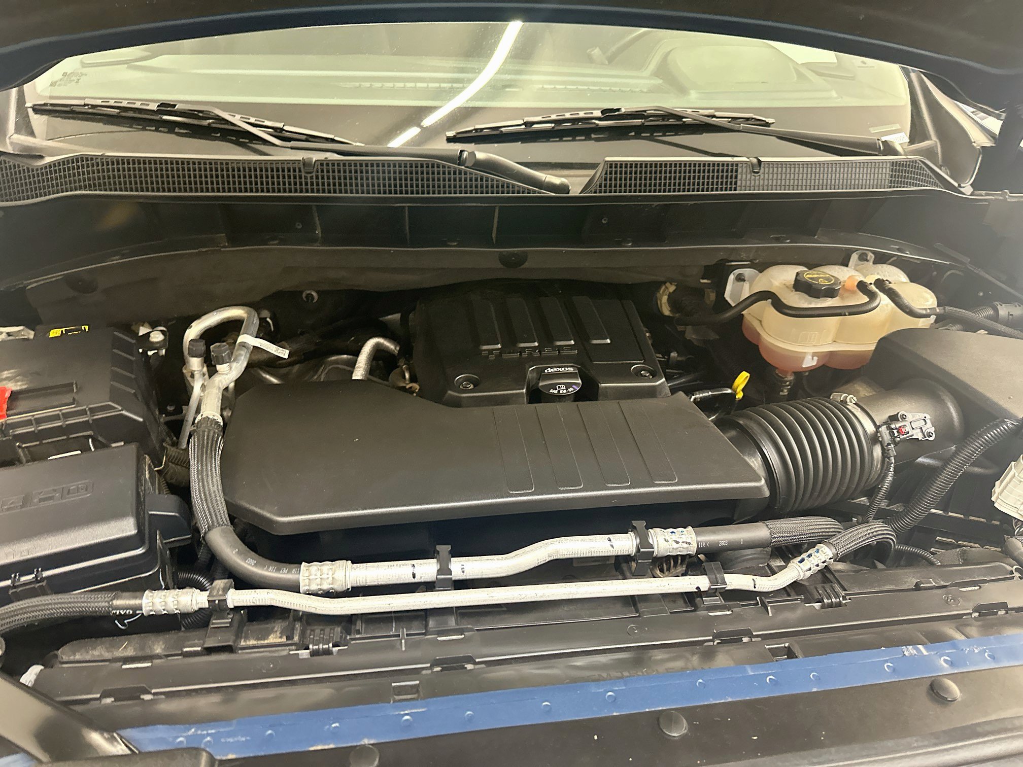 Used 2024 Chevrolet Silverado 1500 LT AWD/4WD image 34