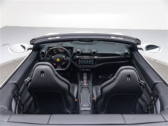 Used 2023 Ferrari Portofino M RWD image 28