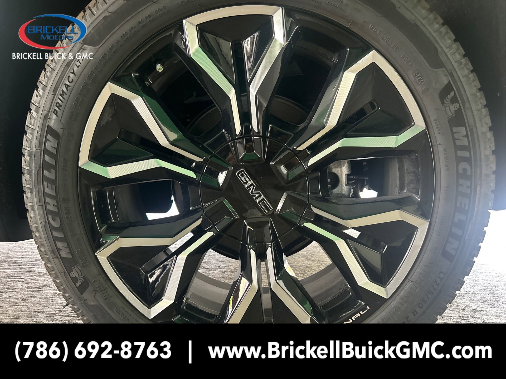 New 2025 GMC Sierra EV Denali image 12