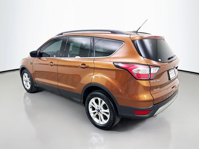 Used 2017 Ford Escape SE w/ Equipment Group 201A FWD image 5