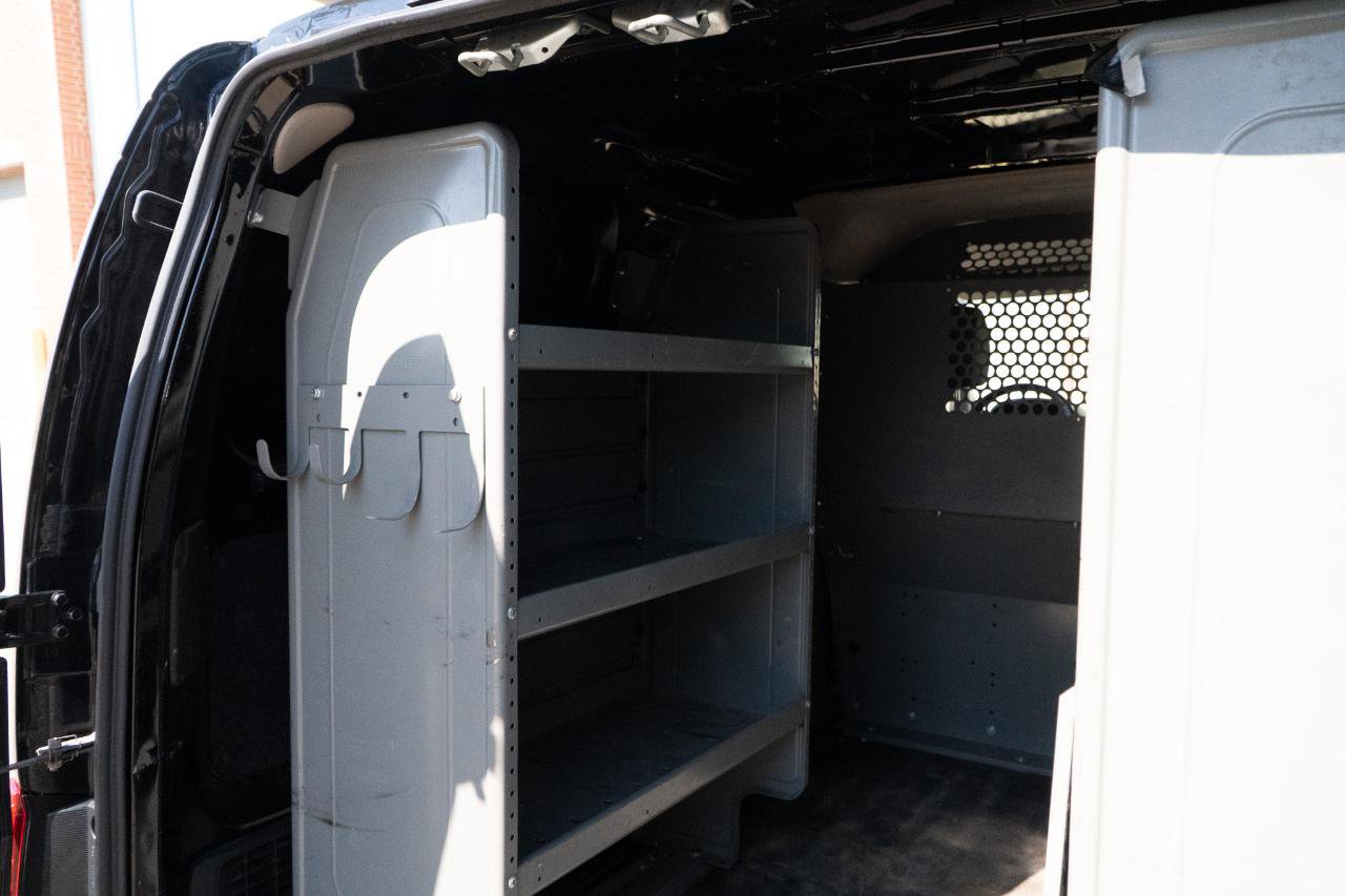 Used 2019 Nissan NV200 S w/ Cruise Control Package image 17
