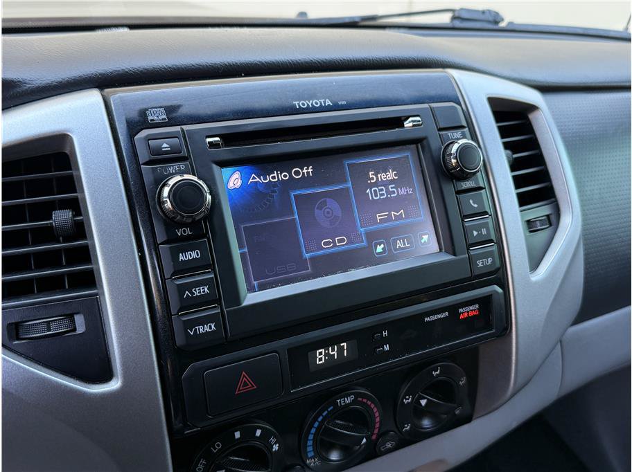 Used 2013 Toyota Tacoma PreRunner RWD image 15