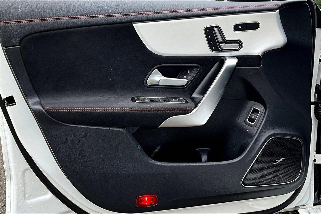 Certified 2024 Mercedes-Benz CLA 250 4MATIC image 18