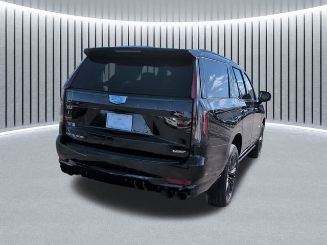 Used 2024 Cadillac Escalade V w/ LPO, ONYX Package image 5
