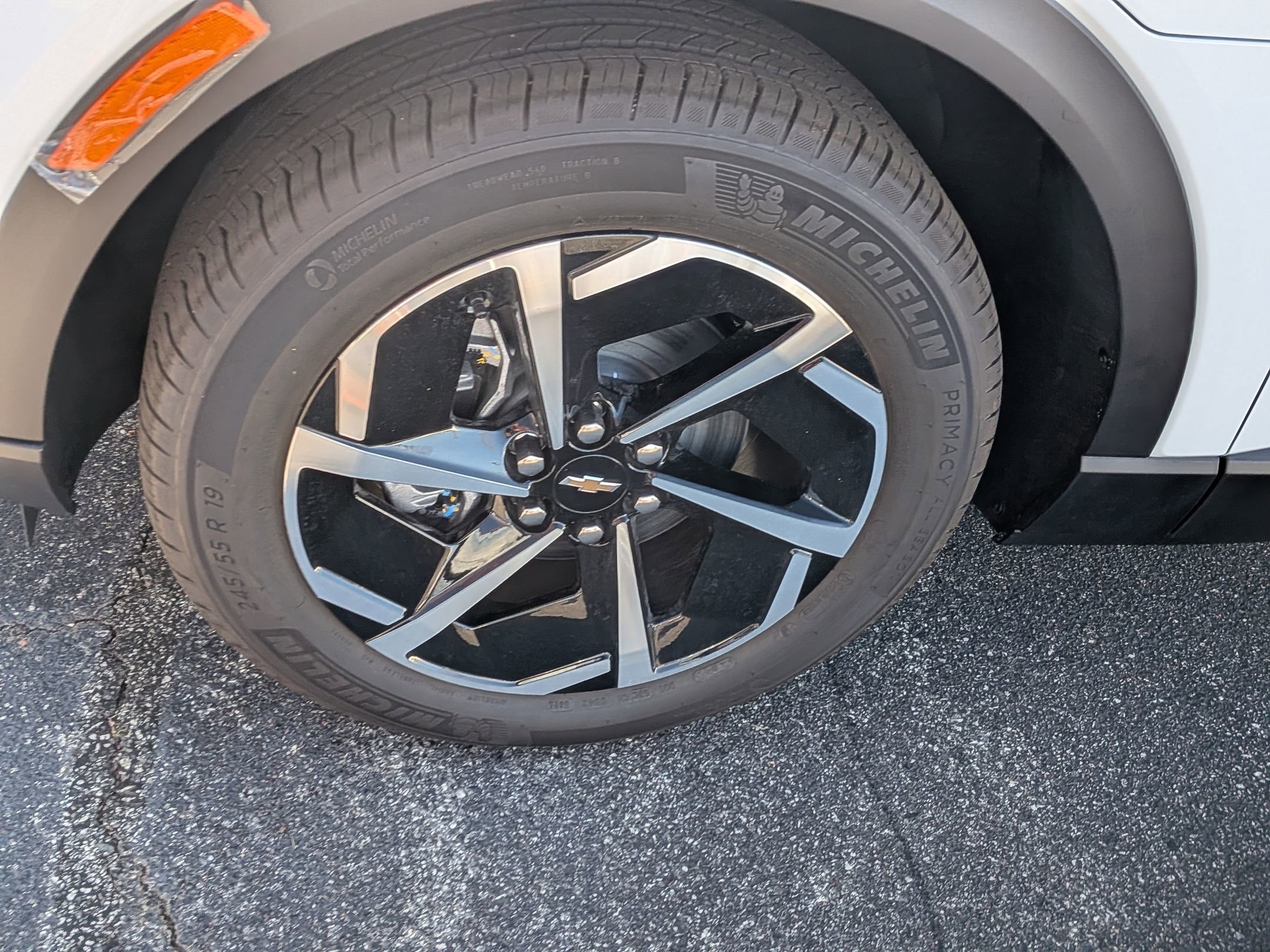 New 2026 Chevrolet Equinox EV LT image 20