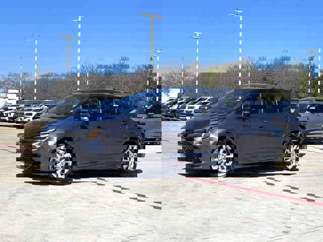 Used 2023 Toyota Corolla SE image 1