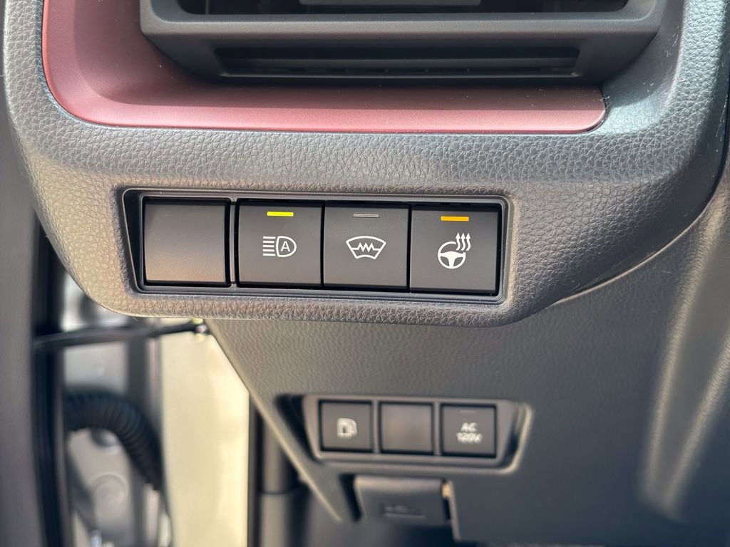 New 2026 Toyota Prius Plug-In Hybrid FWD image 14