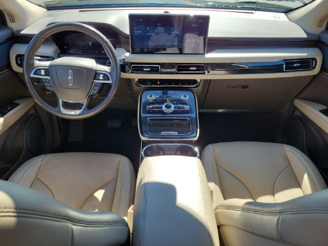 Used 2023 Lincoln Nautilus Reserve AWD/4WD image 26