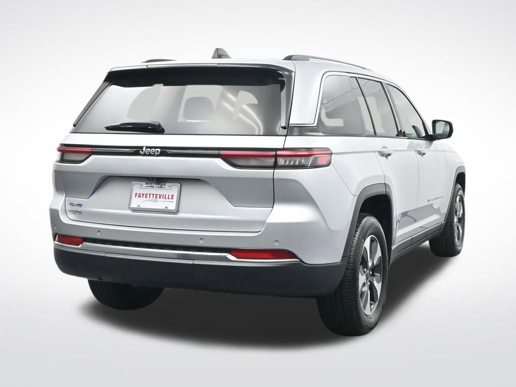 Used 2024 Jeep Grand Cherokee Limited 4xe AWD/4WD image 6