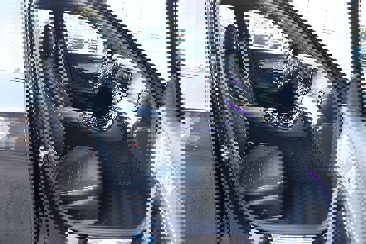 Used 2018 Mercedes-Benz E 63 AMG S image 39