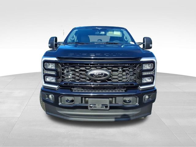 New 2026 Ford F250 XLT w/ XLT Premium Package AWD/4WD image 16