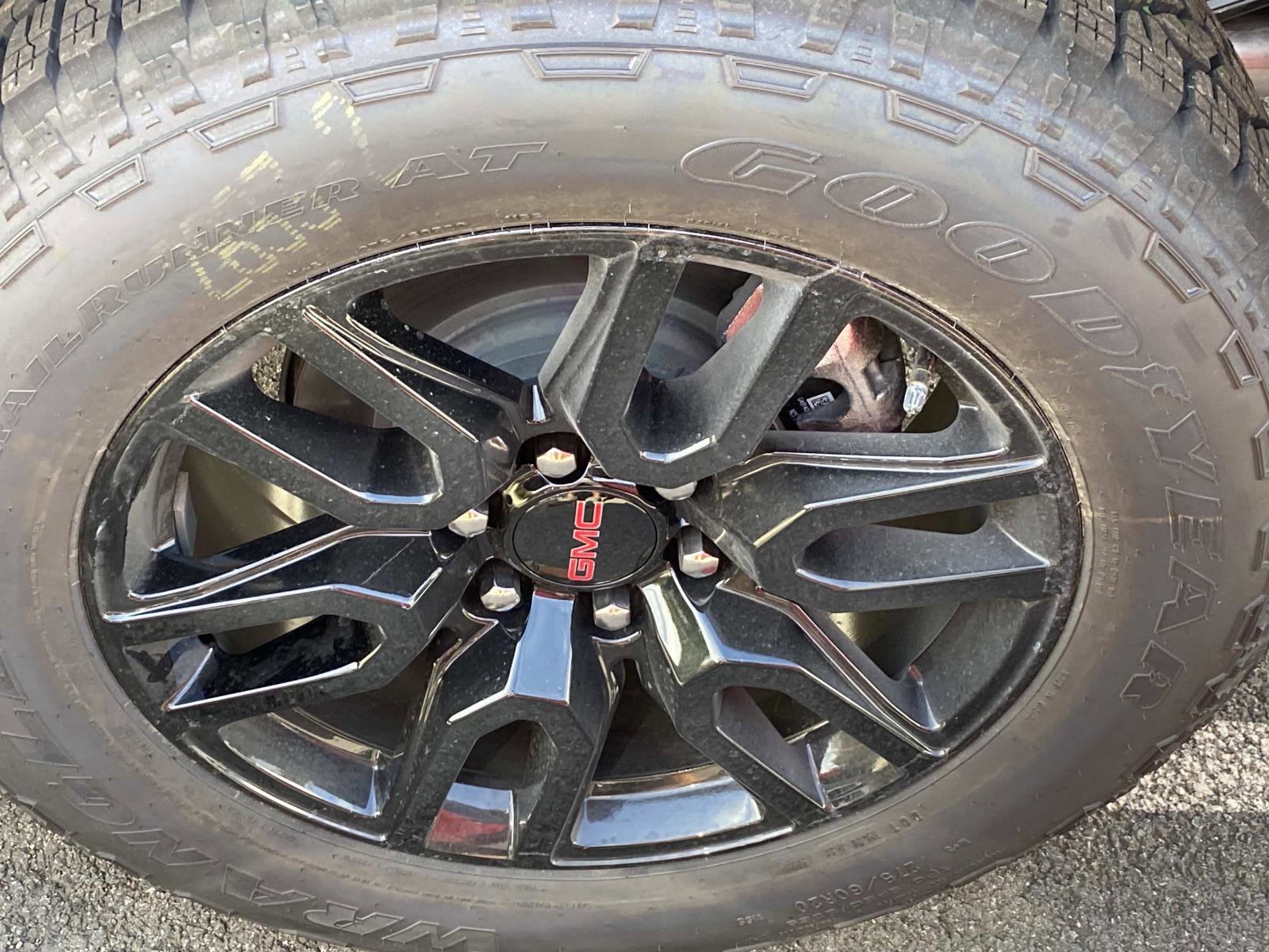 New 2026 GMC Sierra 1500 Elevation w/ Elevation Premium Package image 7