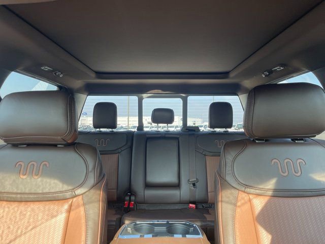 New 2025 Ford F350 King Ranch image 39