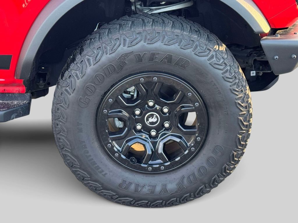 Used 2021 Ford Bronco Wildtrak image 9