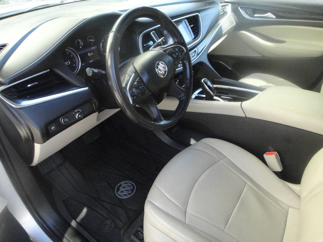 Used 2020 Buick Enclave Essence AWD/4WD image 7