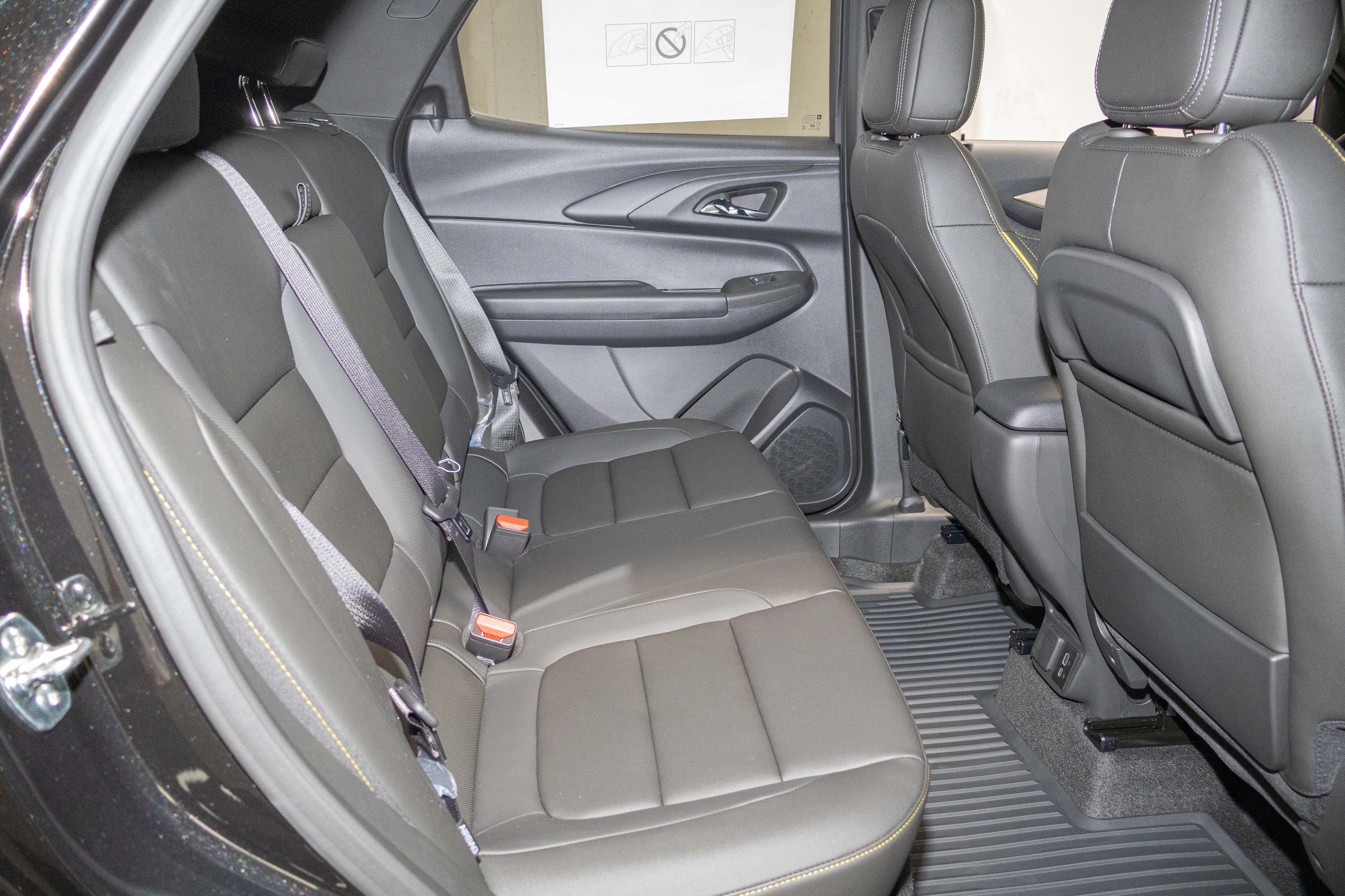 New 2026 Chevrolet TrailBlazer ACTIV w/ Convenience Package FWD image 12