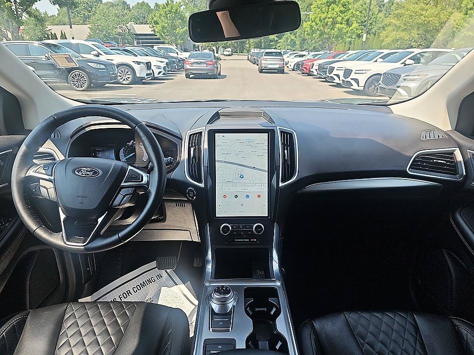 Used 2023 Ford Edge Titanium w/ Equipment Group 301A AWD/4WD image 32
