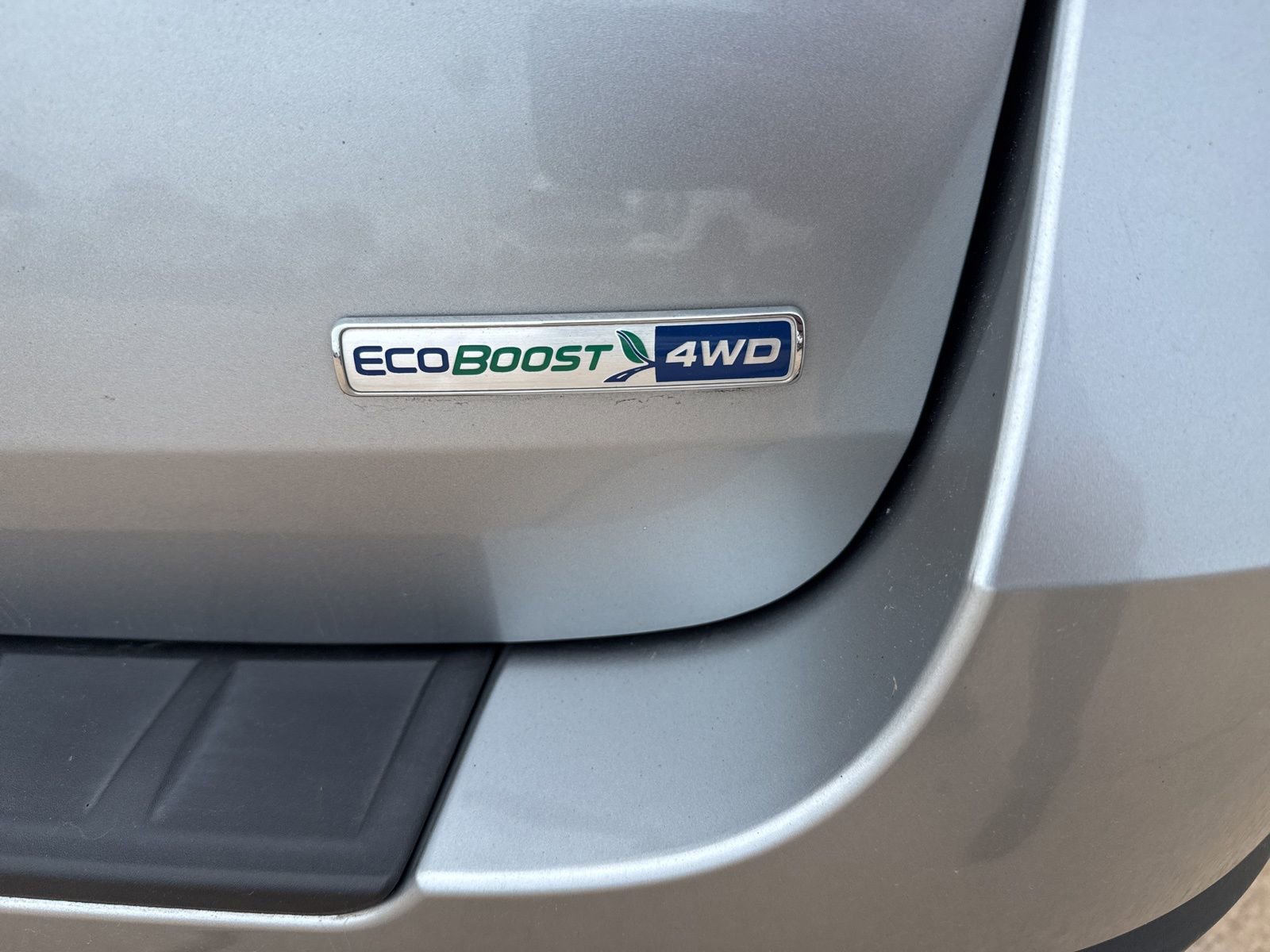 Used 2020 Ford Explorer XLT image 10