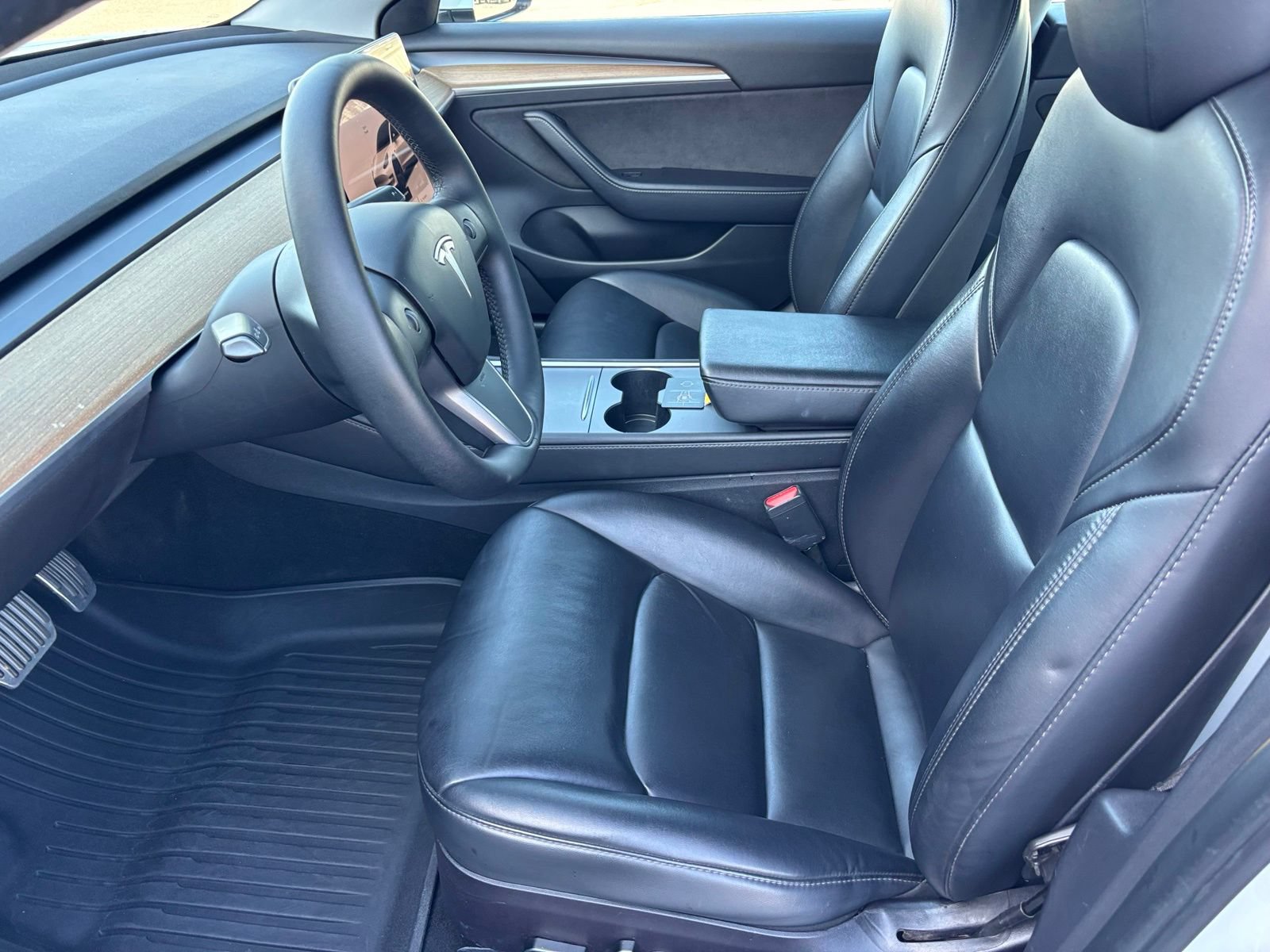 Used 2022 Tesla Model 3 Long Range AWD/4WD image 14
