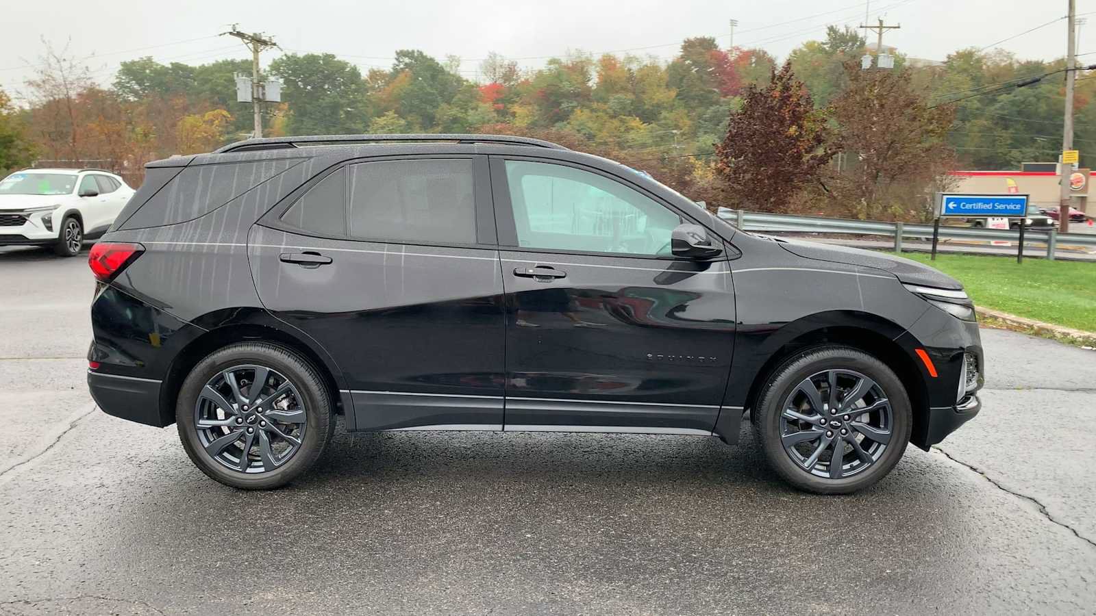 Certified 2024 Chevrolet Equinox RS AWD/4WD image 9