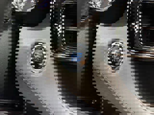 Used 2022 Toyota Highlander XLE image 21