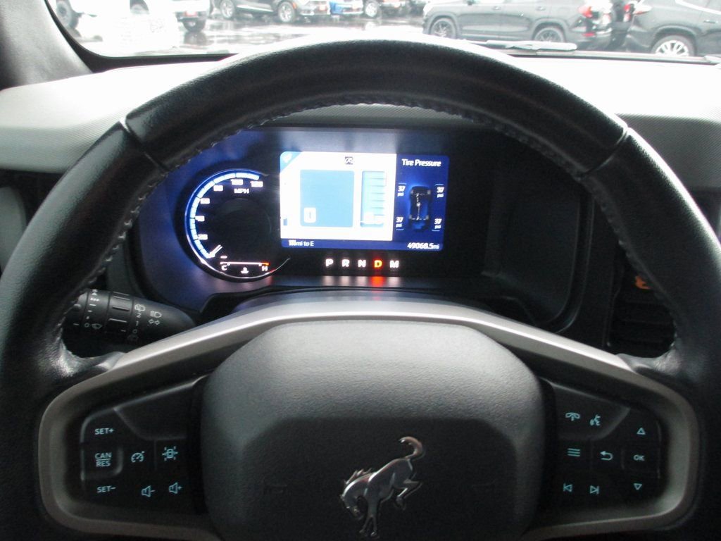 Used 2022 Ford Bronco Badlands w/ Sasquatch Package image 24