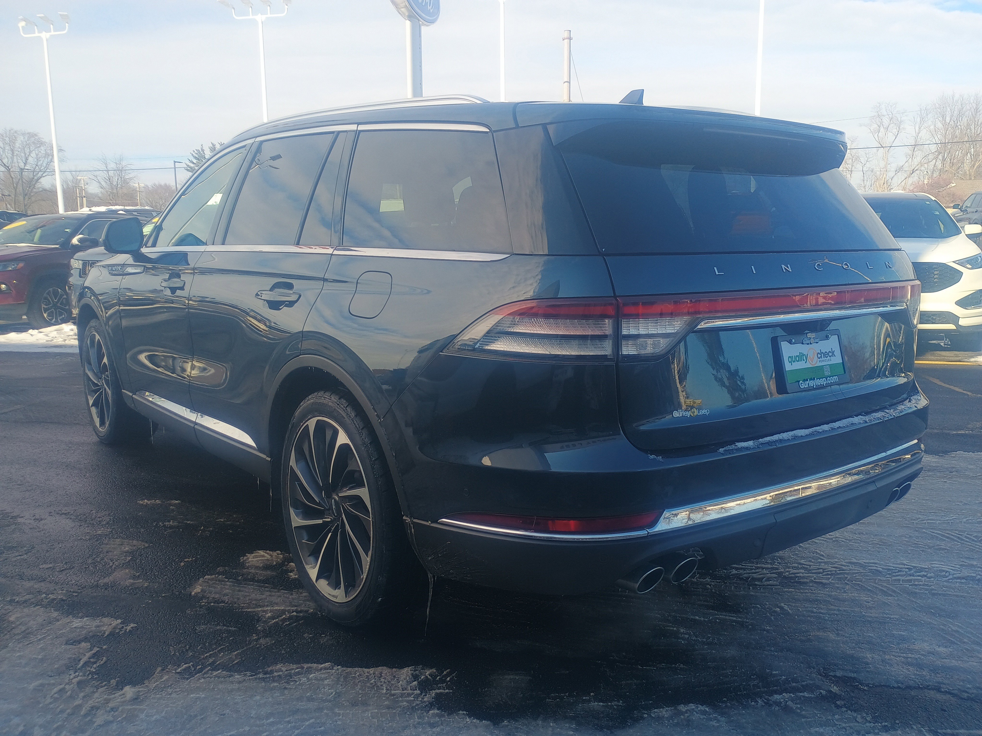Used 2021 Lincoln Aviator Reserve w/ Equipment Group 201A image 8