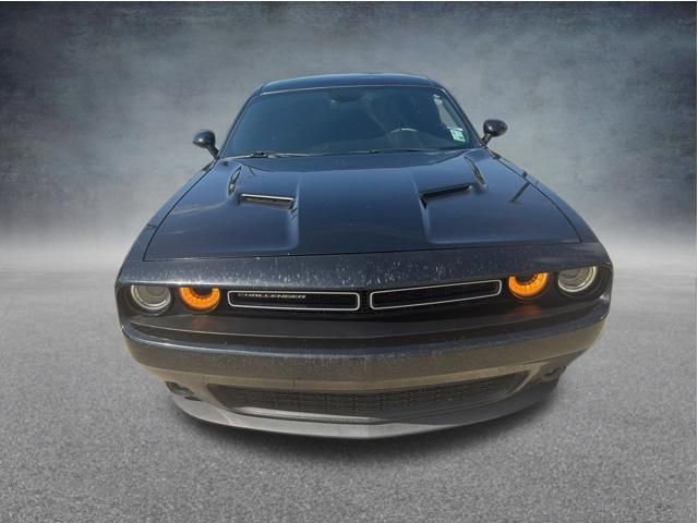 Used 2015 Dodge Challenger SXT RWD image 14