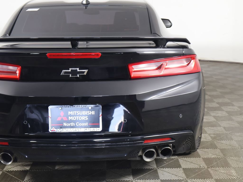 Used 2017 Chevrolet Camaro SS RWD image 18