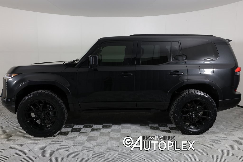 Used 2025 Lexus GX 550 w/ Accessory Package (Z1) image 8