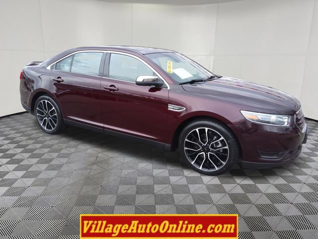 Used 2019 Ford Taurus Limited image 5